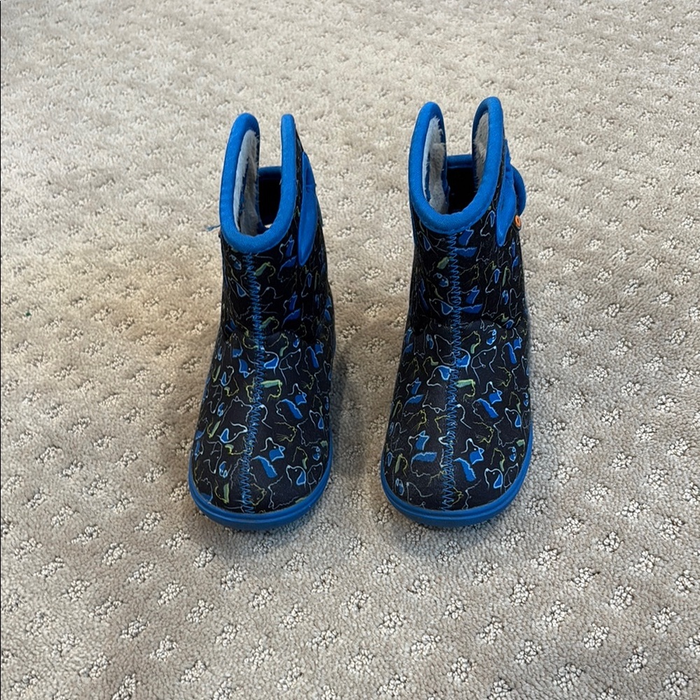Kids Navy Blue Patterned Rain Boots with Bright Blue Trim